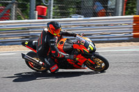 brands-hatch-photographs;brands-no-limits-trackday;cadwell-trackday-photographs;enduro-digital-images;event-digital-images;eventdigitalimages;no-limits-trackdays;peter-wileman-photography;racing-digital-images;trackday-digital-images;trackday-photos